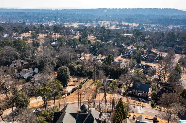 3213 CARLISLE ROAD, Birmingham, AL 35213