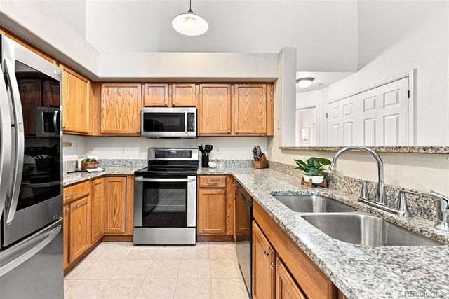 5460 Allison Street 202, Arvada, CO 80002