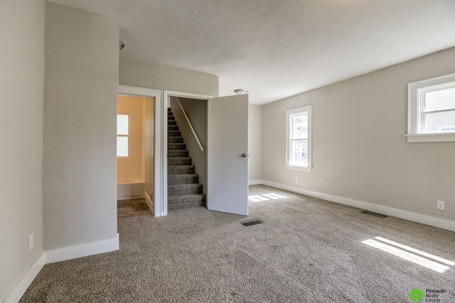 2616 N 59th Street, Lincoln, NE 68507