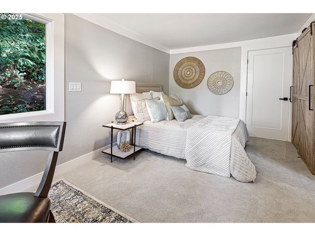 3220 SOUTHSHORE Blvd, Lake Oswego, OR 97034