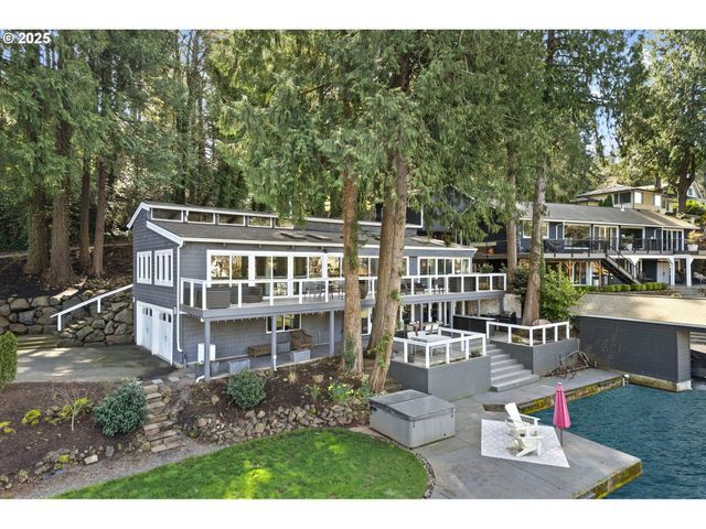 3220 SOUTHSHORE Blvd, Lake Oswego, OR 97034