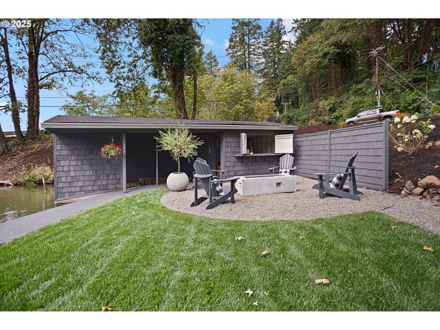 3220 SOUTHSHORE Blvd, Lake Oswego, OR 97034