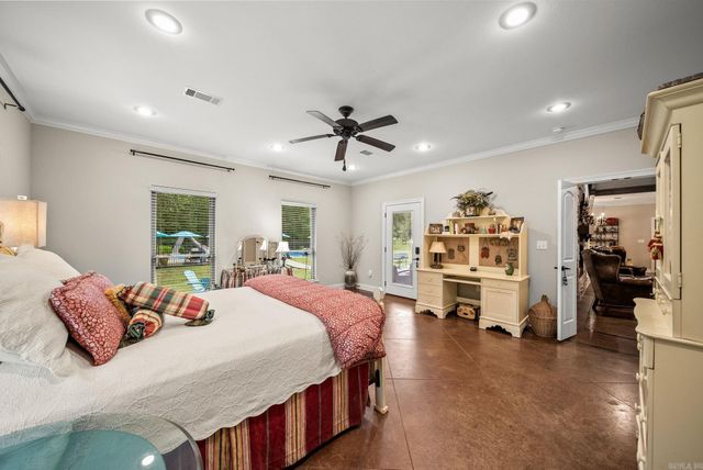 26 Gloria Drive, Greenbrier, AR 72058
