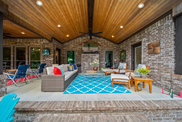 26 Gloria Drive, Greenbrier, AR 72058