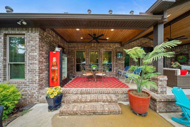 26 Gloria Drive, Greenbrier, AR 72058