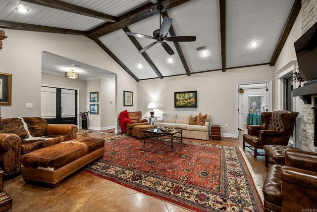 26 Gloria Drive, Greenbrier, AR 72058