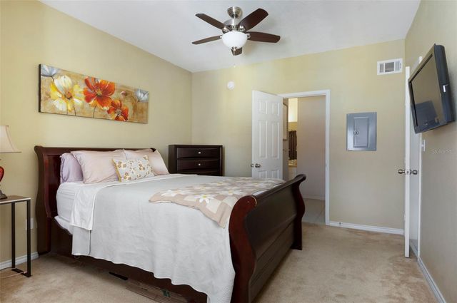 4333 N BAYSIDE VILLAGE DRIVE S 308, Tampa, FL 33615