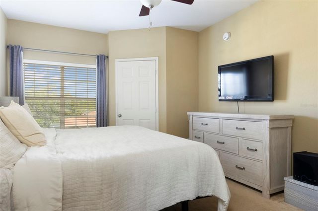 4333 N BAYSIDE VILLAGE DRIVE S 308, Tampa, FL 33615