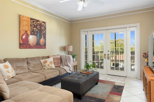 4333 N BAYSIDE VILLAGE DRIVE S 308, Tampa, FL 33615