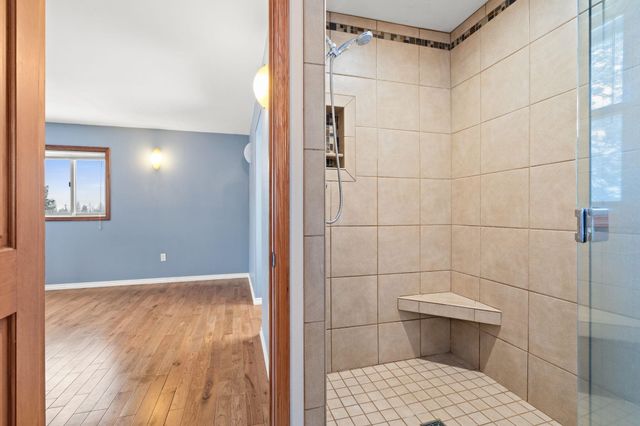 15915 W Silver Lake Rd, Medical Lake, WA 99022