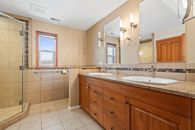 15915 W Silver Lake Rd, Medical Lake, WA 99022