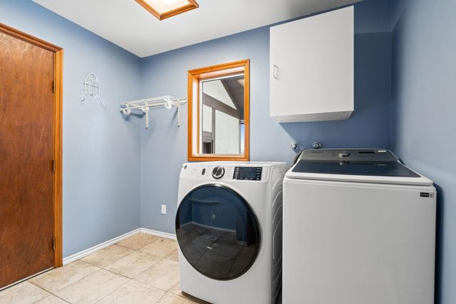 15915 W Silver Lake Rd, Medical Lake, WA 99022