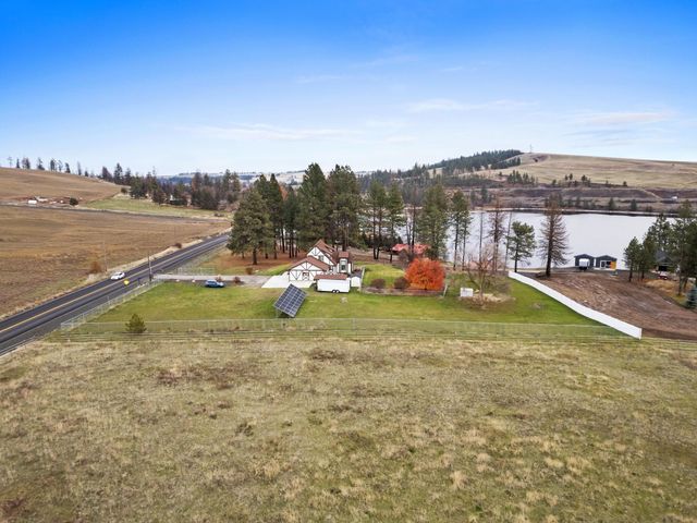 15915 W Silver Lake Rd, Medical Lake, WA 99022