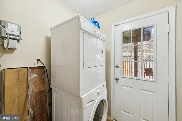 16250 TACONIC CIR, Dumfries, VA 22025