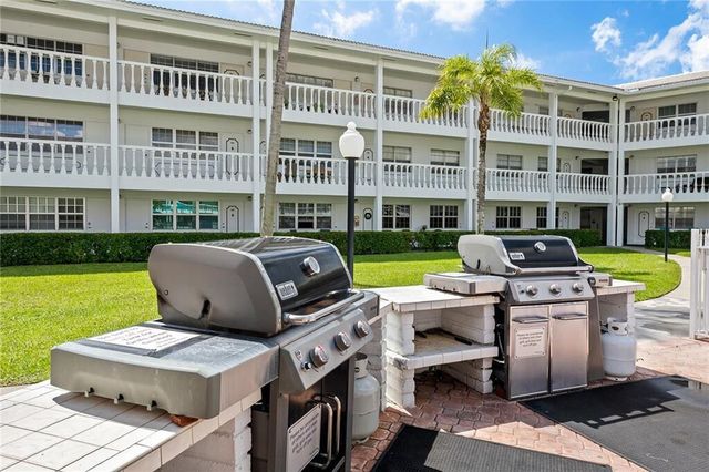 5201 NE 24th Terrace A201, Fort Lauderdale, FL 33308