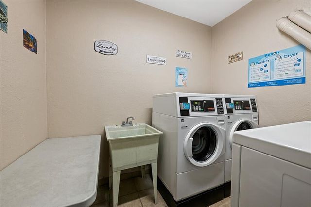 5201 NE 24th Terrace A201, Fort Lauderdale, FL 33308