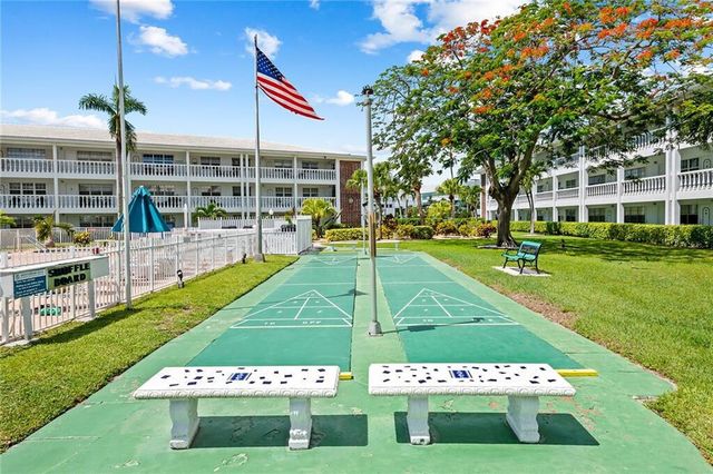 5201 NE 24th Terrace A201, Fort Lauderdale, FL 33308