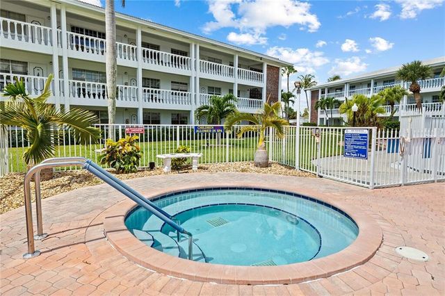 5201 NE 24th Terrace A201, Fort Lauderdale, FL 33308