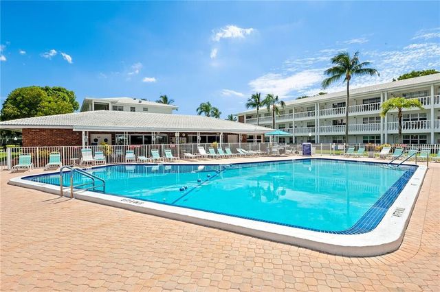 5201 NE 24th Terrace A201, Fort Lauderdale, FL 33308
