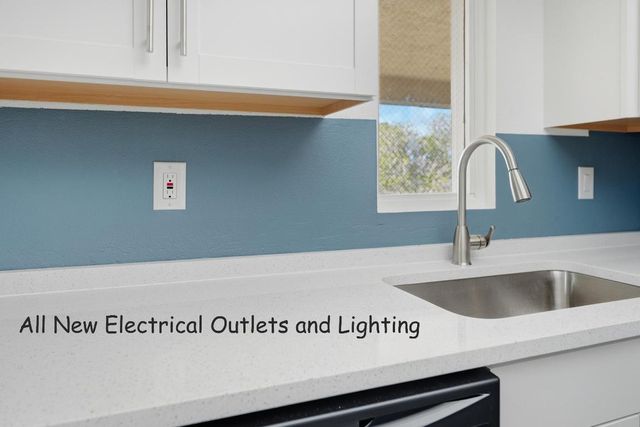 1536 SE Royal Green Cir Apt G201, Port St Lucie, FL 34952