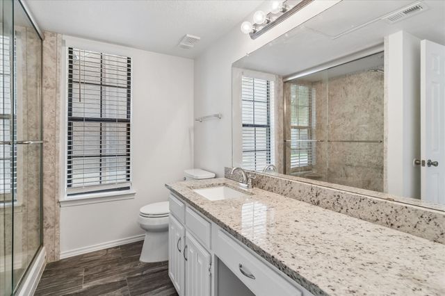 5200 Martel Avenue 24A, Dallas, TX 75206
