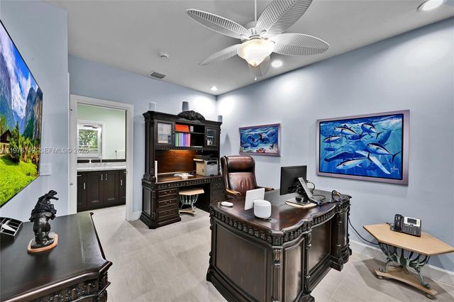 346 Elm St A-10, Hollywood, FL 33019