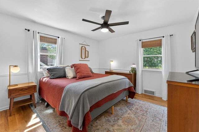 10104 W 93rd Street, Overland Park, KS 66212