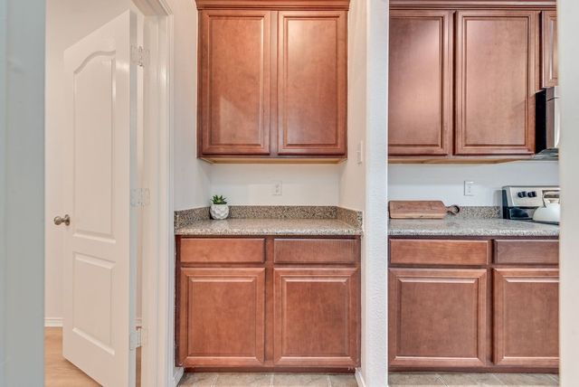 2128 Valley Forge Trail, Fort Worth, TX 76177