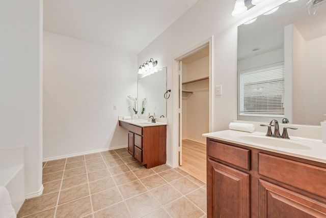 2128 Valley Forge Trail, Fort Worth, TX 76177