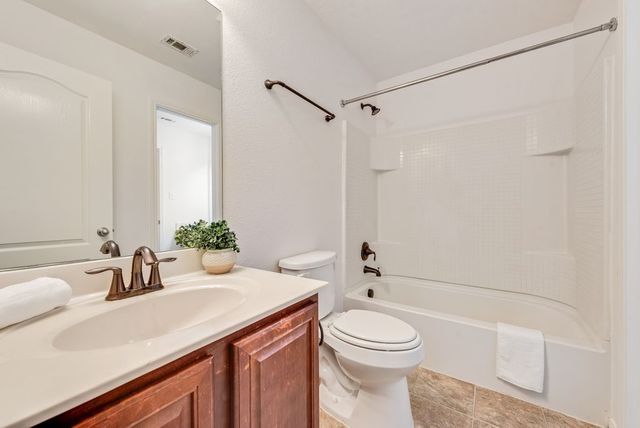 2128 Valley Forge Trail, Fort Worth, TX 76177