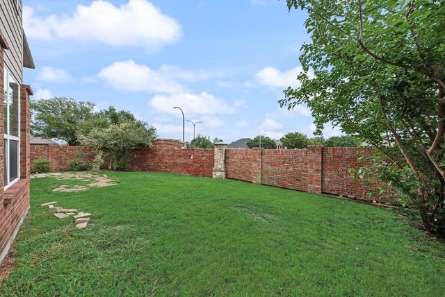 2128 Valley Forge Trail, Fort Worth, TX 76177