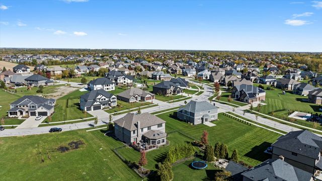 8613 High Stone Way, Frankfort, IL 60423