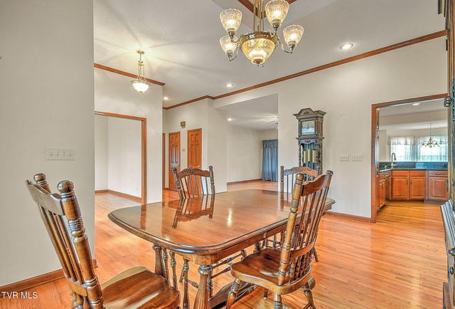 171 Rosecliff Drive, Fall Branch, TN 37656