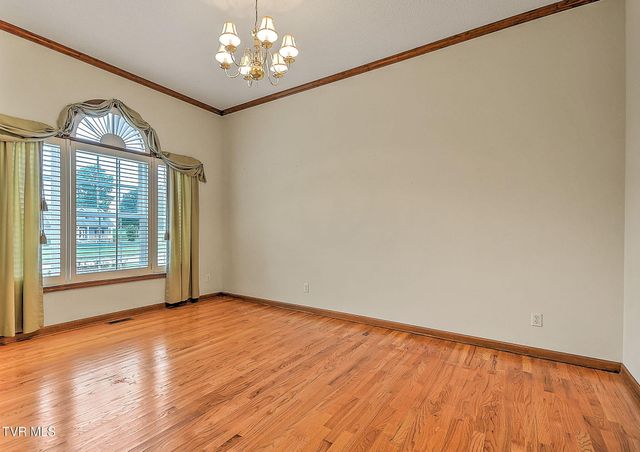 171 Rosecliff Drive, Fall Branch, TN 37656
