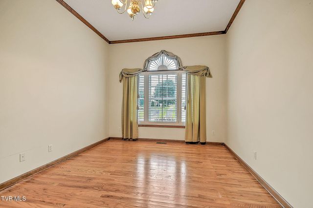 171 Rosecliff Drive, Fall Branch, TN 37656