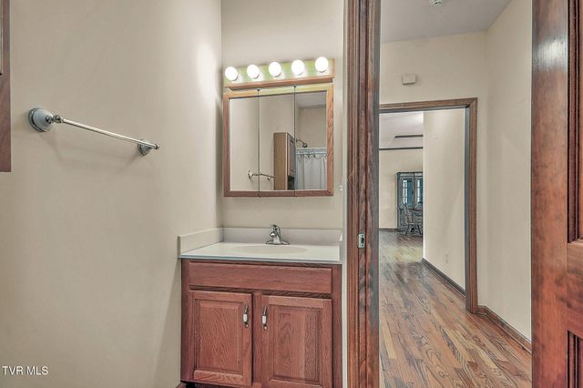 171 Rosecliff Drive, Fall Branch, TN 37656