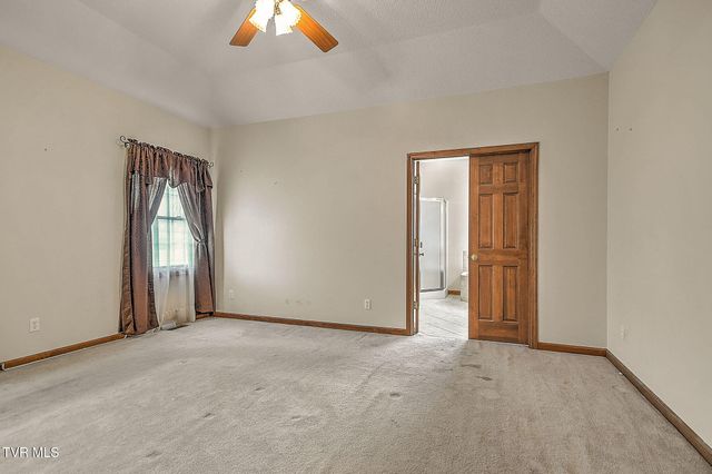 171 Rosecliff Drive, Fall Branch, TN 37656