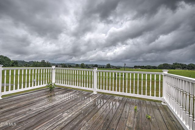 171 Rosecliff Drive, Fall Branch, TN 37656