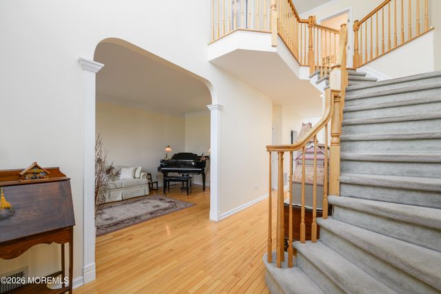 51 Outlook Lane, Freehold, NJ 07728