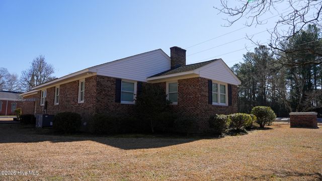 291 Whitehall Road, Whiteville, NC 28472