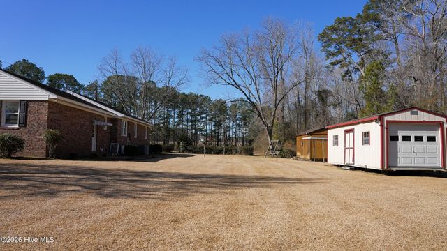 291 Whitehall Road, Whiteville, NC 28472