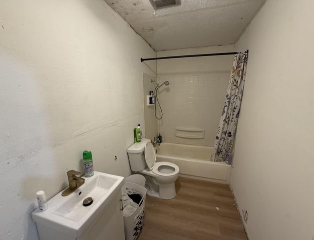 1309 S 9th Street, Ozark, MO 65721