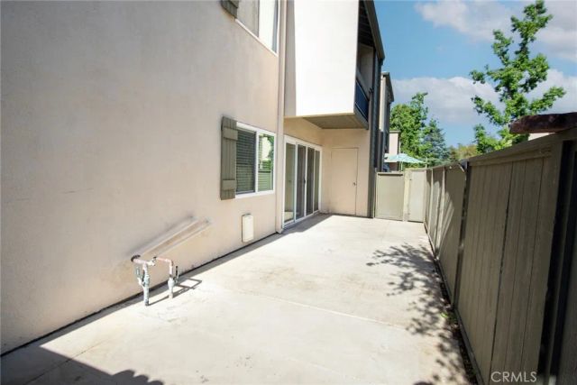 25715 Hogan Drive B7, Valencia, CA 91355