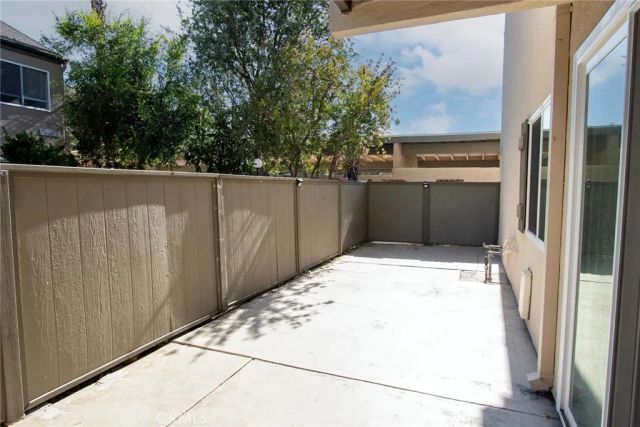 25715 Hogan Drive B7, Valencia, CA 91355