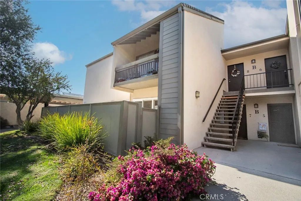 25715 Hogan Drive B7, Valencia, CA 91355
