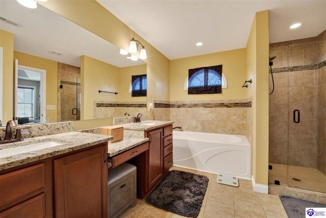 2561 Kensington Way, Elizabethtown, KY 42701