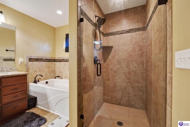 2561 Kensington Way, Elizabethtown, KY 42701