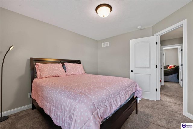 2561 Kensington Way, Elizabethtown, KY 42701