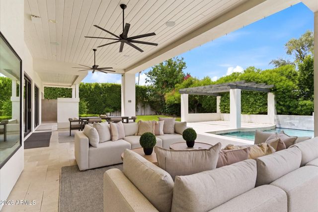 7410 E SAN MIGUEL Avenue, Scottsdale, AZ 85250