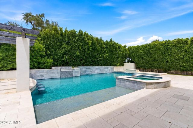 7410 E SAN MIGUEL Avenue, Scottsdale, AZ 85250